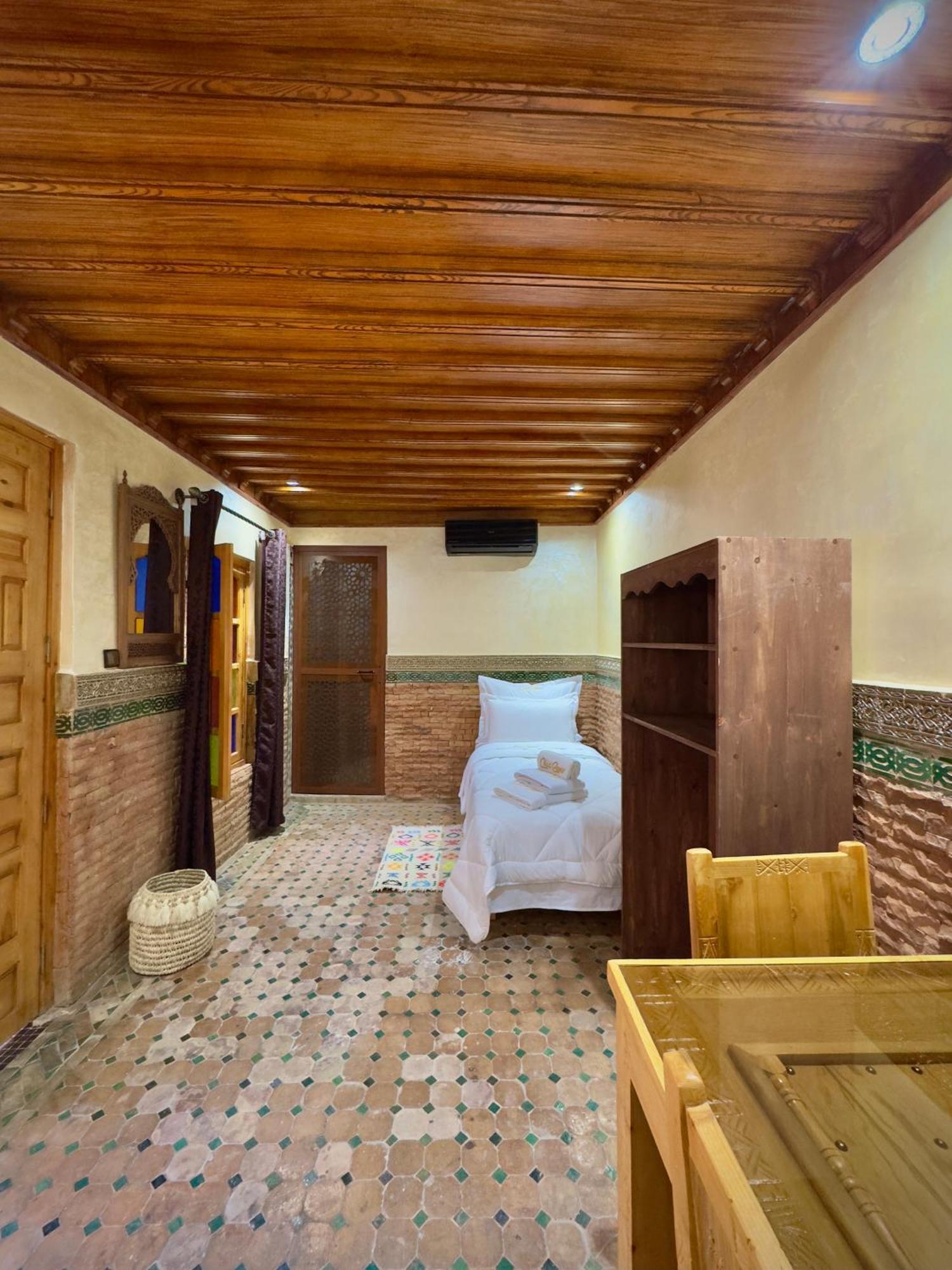Riad Asswar Rabat Esterno foto